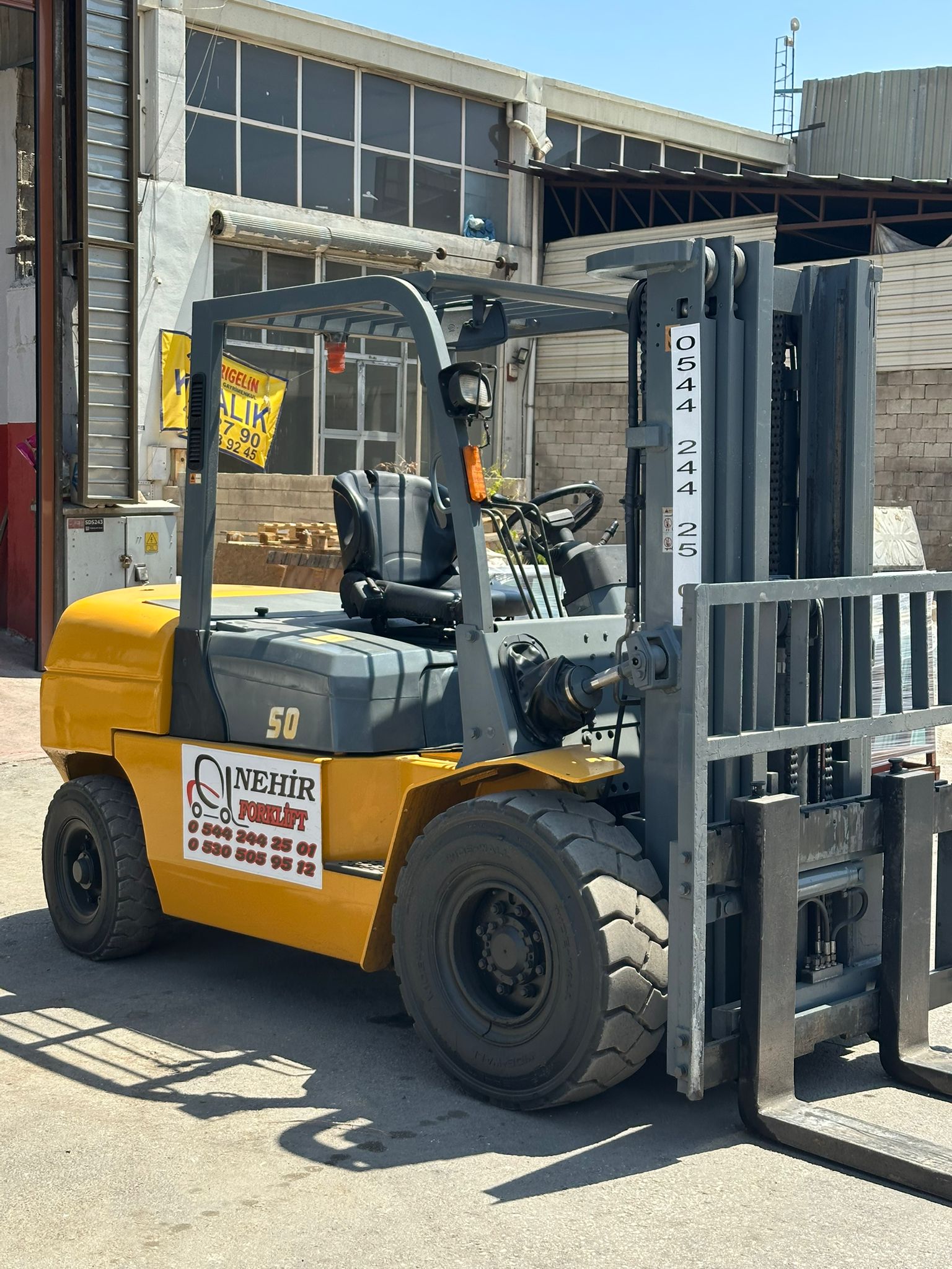 5 ton Forklift Hizmetleri